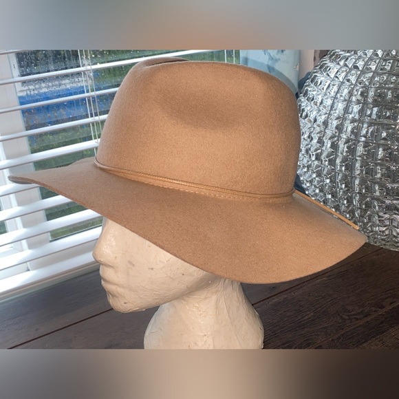 Ecote’ Floppy Wool Hat - Picture 12 of 12